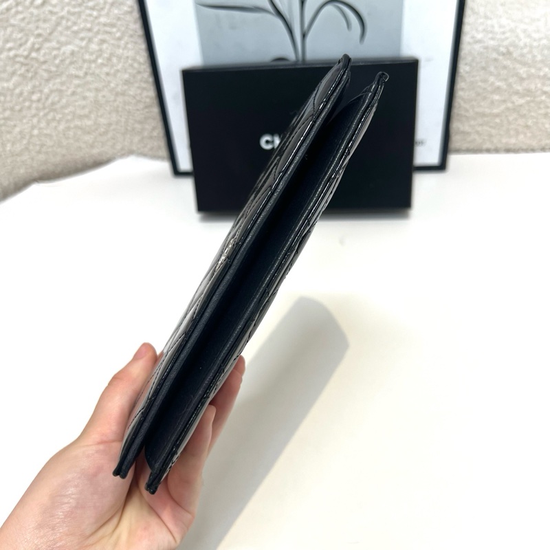 香奈兒/ Chanel 黑色 漆皮長款對折錢包 既是實用錢包 也可作鏈條包或手拿包-2