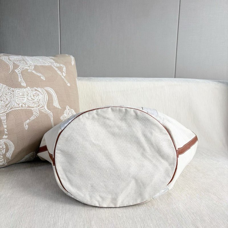 Goyard Belharra沙灘包 26*34*21.5 98新配件塵袋-4