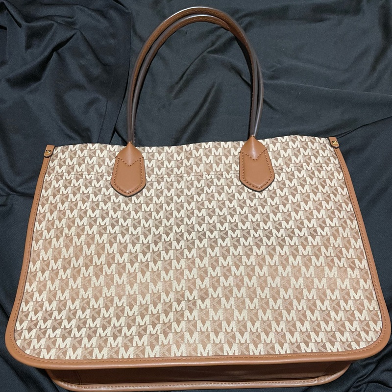 MICHAEL KORS Tote金釦滿版老花棕大托特包MK(39x15x31)-9