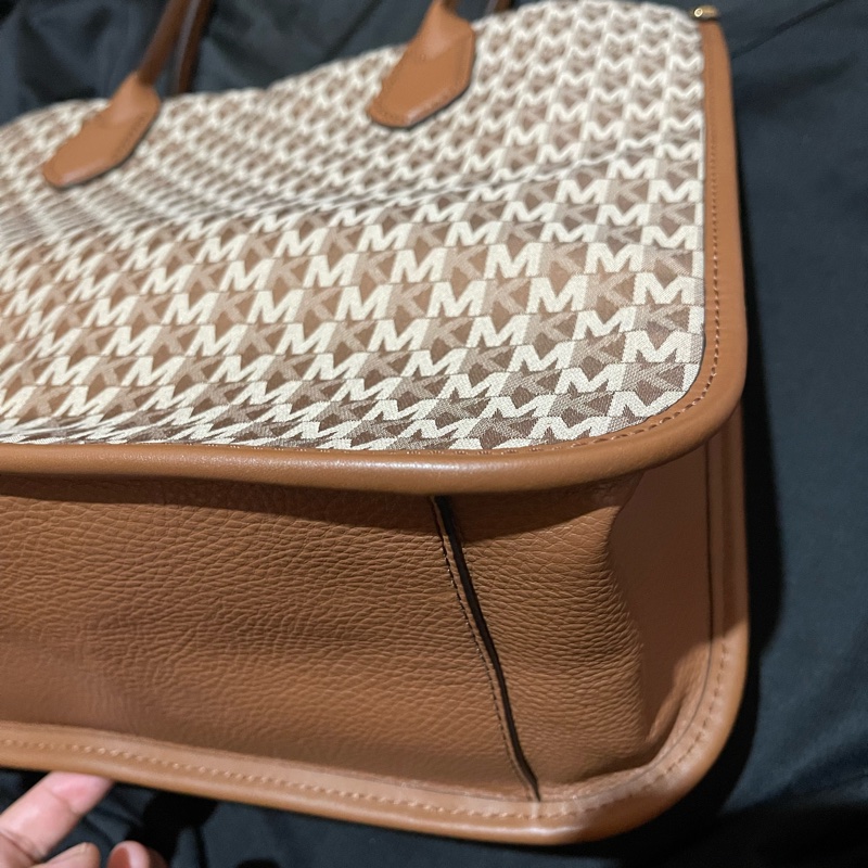 MICHAEL KORS Tote金釦滿版老花棕大托特包MK(39x15x31)-11