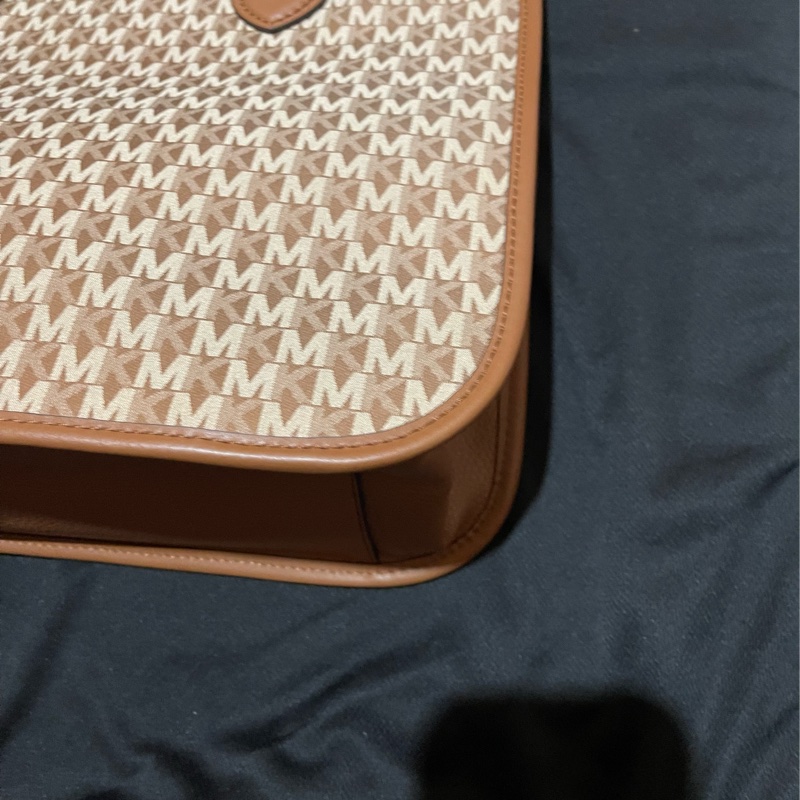 MICHAEL KORS Tote金釦滿版老花棕大托特包MK(39x15x31)-13