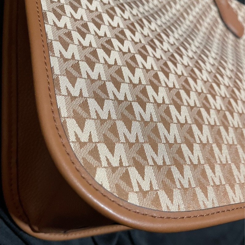 MICHAEL KORS Tote金釦滿版老花棕大托特包MK(39x15x31)-30