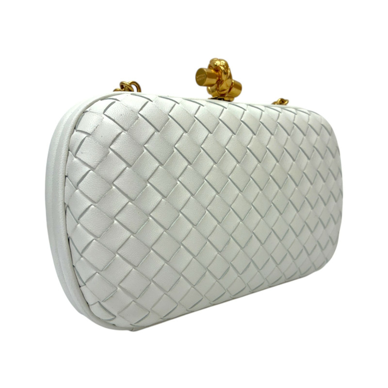 白色 編織牛皮 Intrecciato Knot Clutch 肩背包【BOTTEGA VENETA BV 寶緹嘉】 113085-1