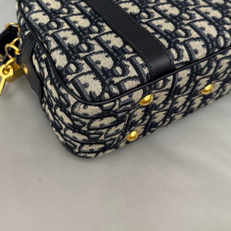 Dior迪奧 老花刺繡波士頓枕頭包,24編碼 芯片可掃經典老花拼皮 肩帶 可調節-3