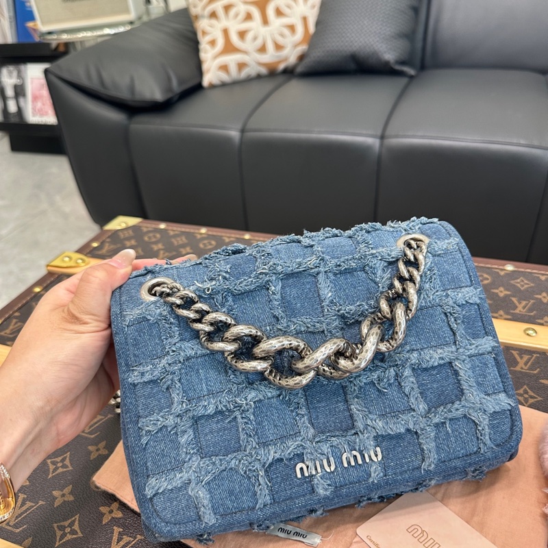 Miu Miu • 華夫格牛仔丹寧熔岩鏈條包 🈶保卡-4