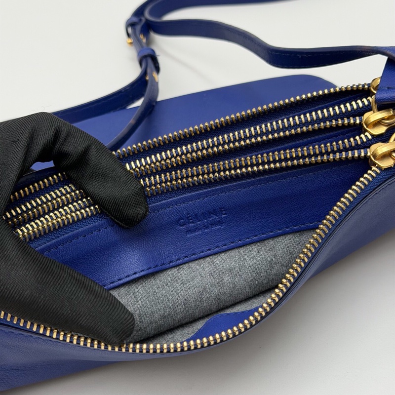 98新Celine 賽琳 電光藍拉鍊手拿包-4