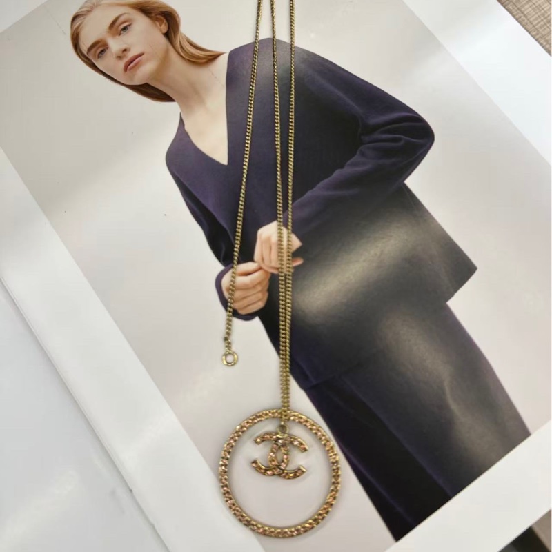 Chanel 粉紅滿鑽CC項鍊-3