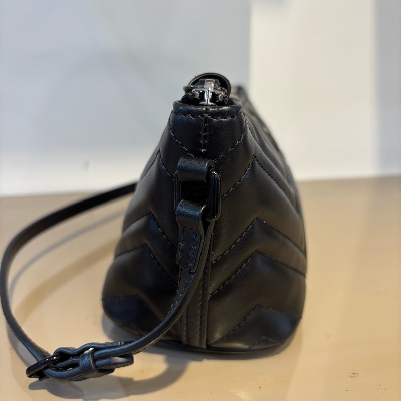 Gucci 黑牛皮Marmont 肩背包-3