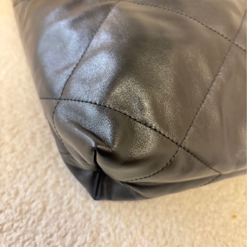 Chanel 22 Bag 黑金小號 芯片款 近乎全新-16