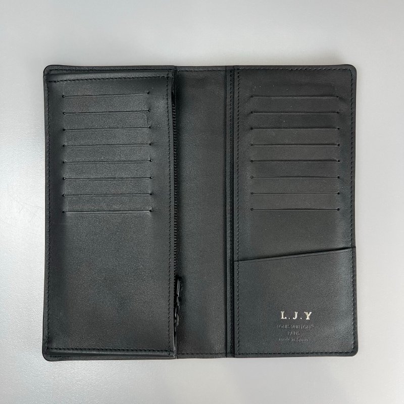 LV M62900/晶片款 黑壓紋老花Brazza 長夾-6