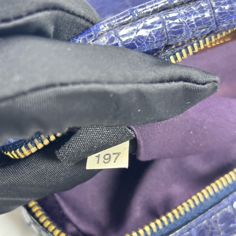 Miu Miu 中古腋下包|鱷魚壓紋 經典復古 超值-7