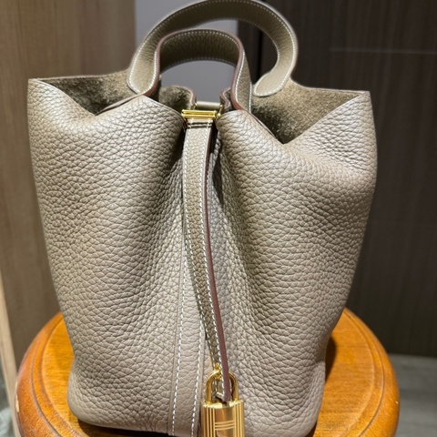 Hermes 菜籃子18象灰