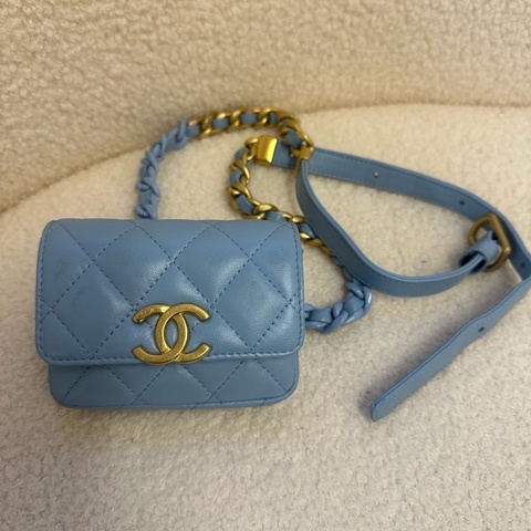 Chanel 香奈兒 藍色羊皮腰包｜意大利製 金扣 復古潮流