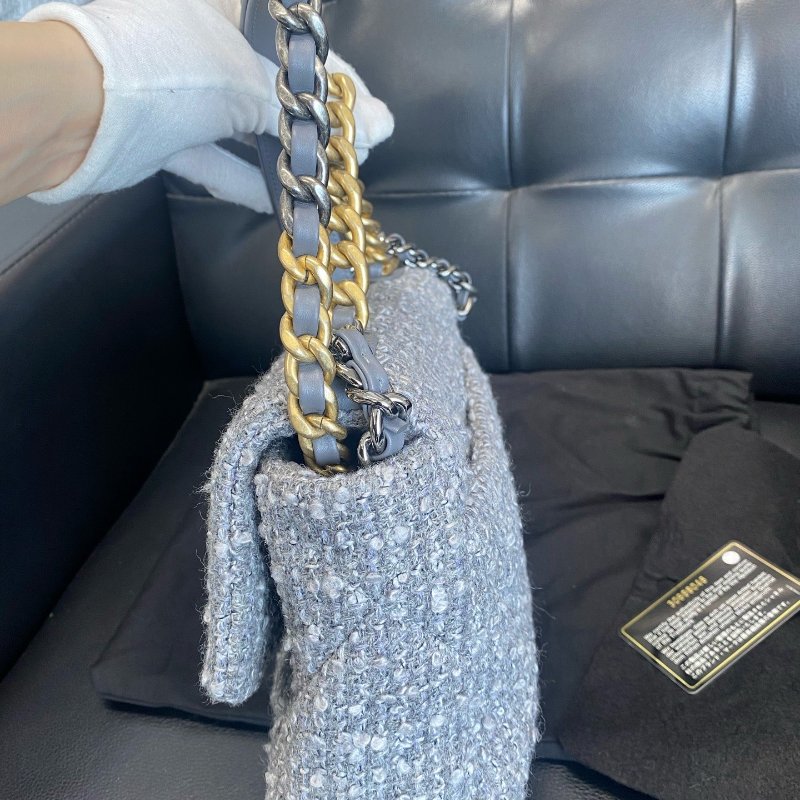 CHANEL 灰色毛19bag 16*26*9 98新配件塵袋-2