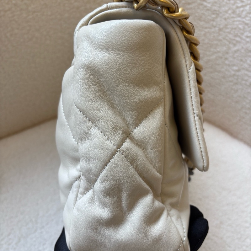 Chanel 香奈兒 19 Bag 小號 米色羊皮|30 開-3