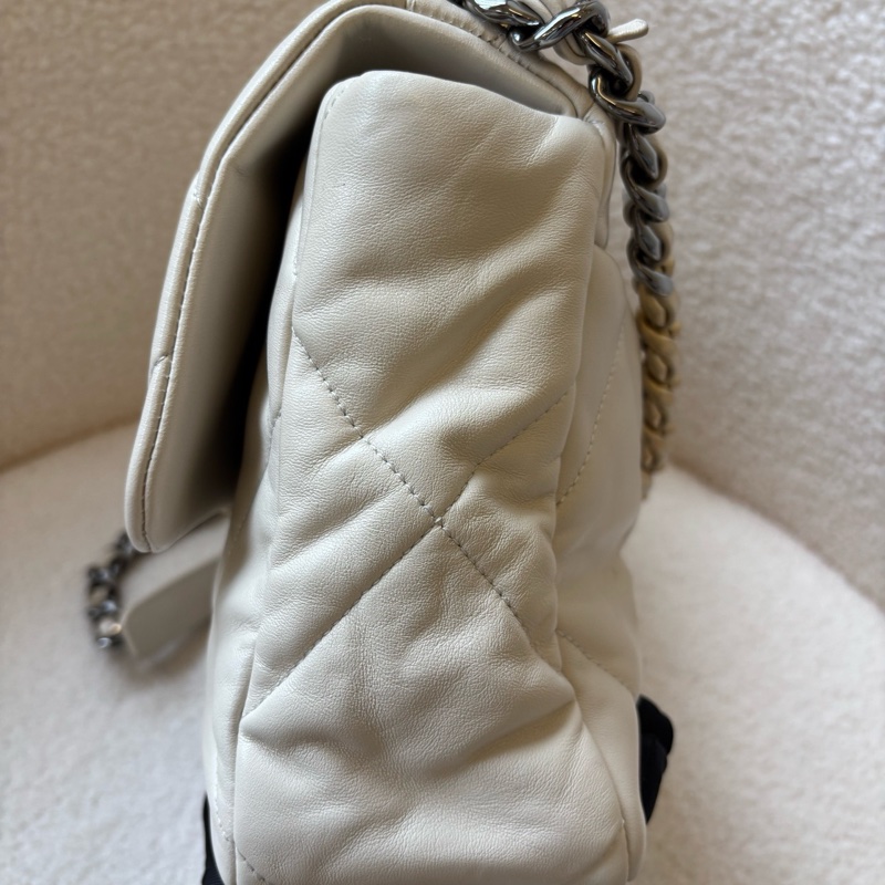 Chanel 香奈兒 19 Bag 小號 米色羊皮|30 開-4