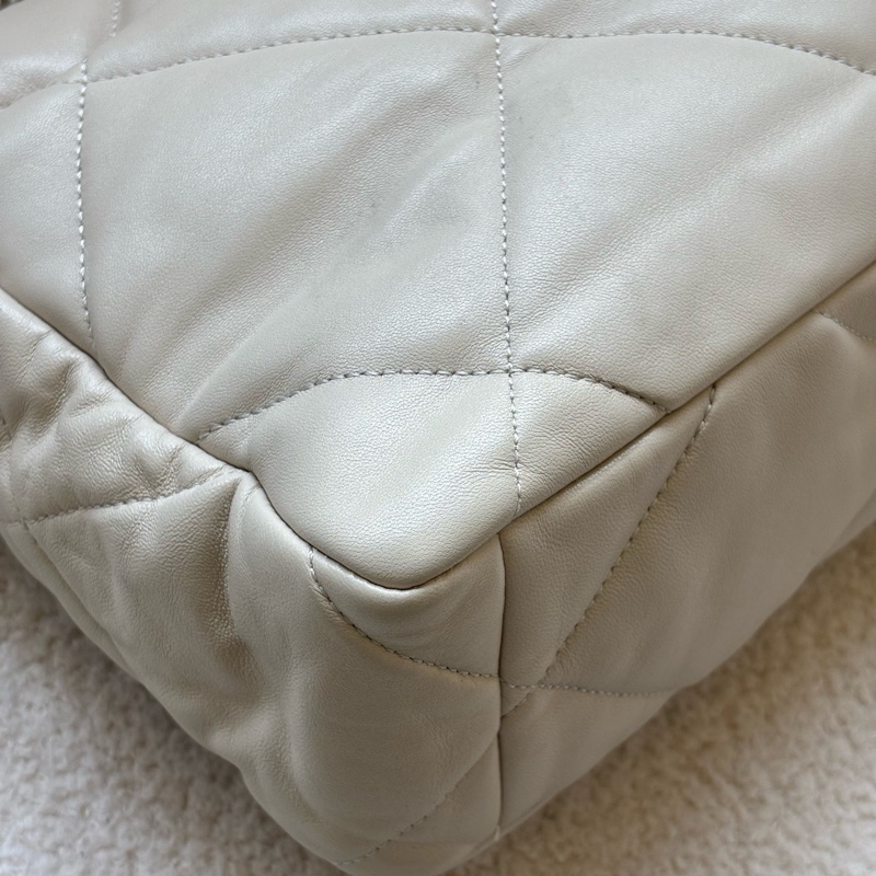 Chanel 香奈兒 19 Bag 小號 米色羊皮|30 開-7