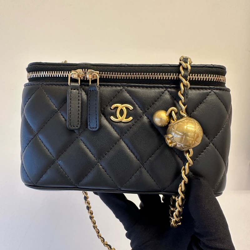 Chanel 香奈兒 黑金羊皮金球包|23年帶票 芯片款 長盒子-0
