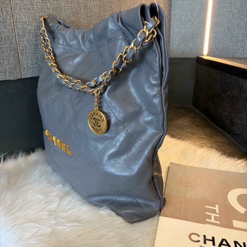 CHANEL 全皮22包灰金 晶片款-2