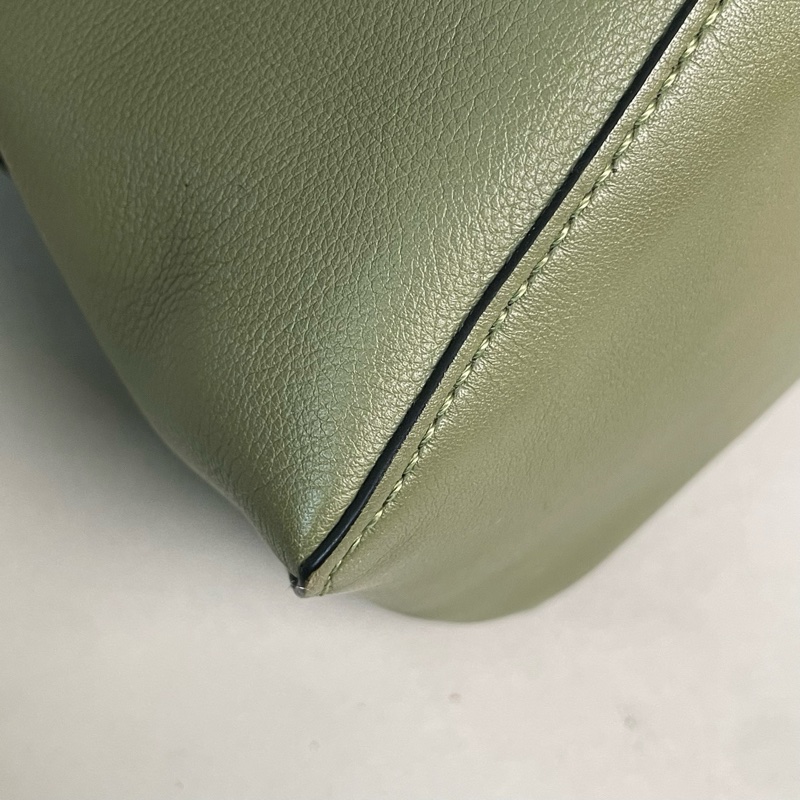 ✨99新🆕LOEWE/羅意威 橄欖綠Puzzle hobo幾何包腋下包單肩包 金扣 22年編碼✅正品-8