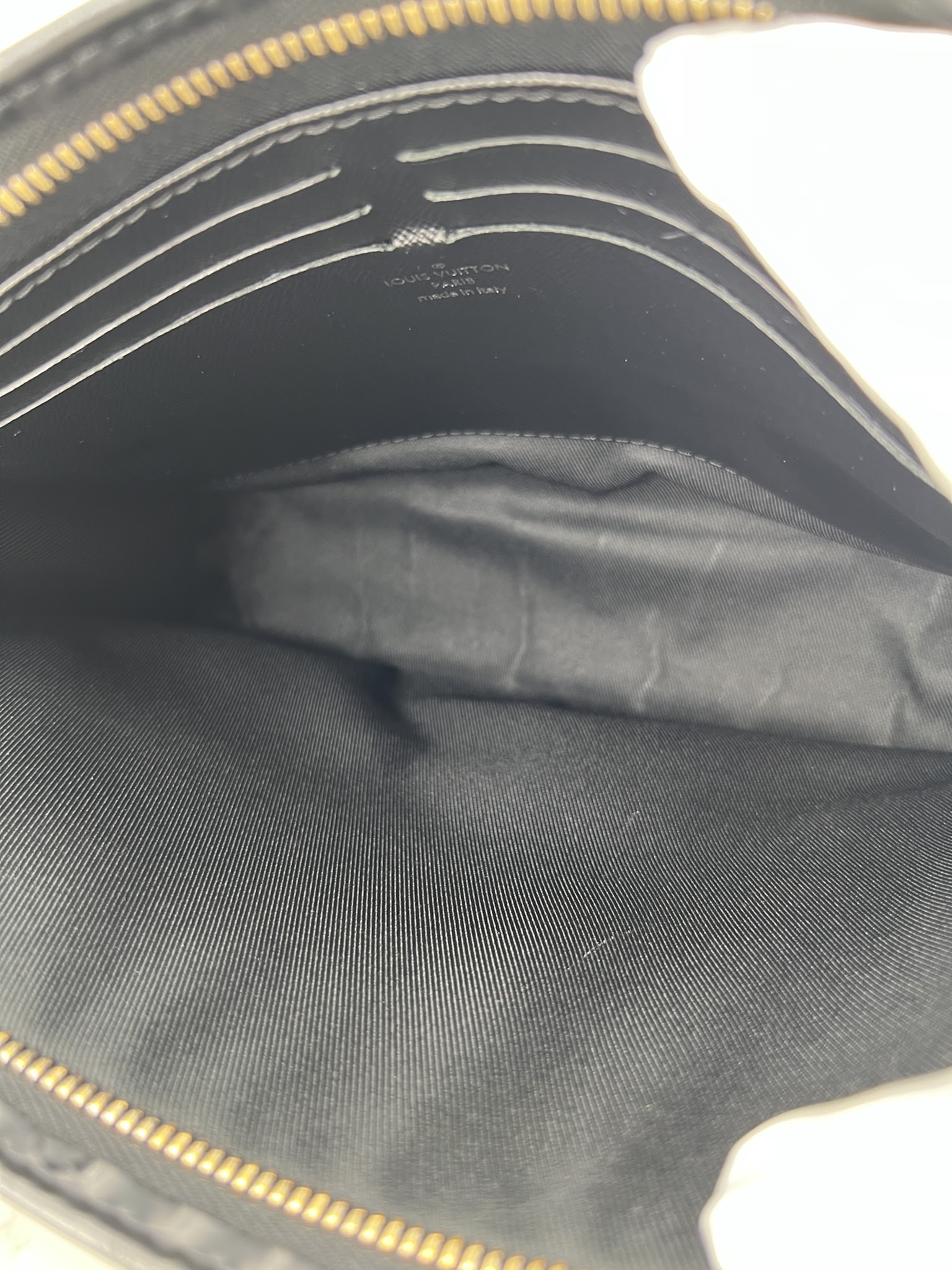 香緹國際精品 LV M61692 手拿包 1023-6