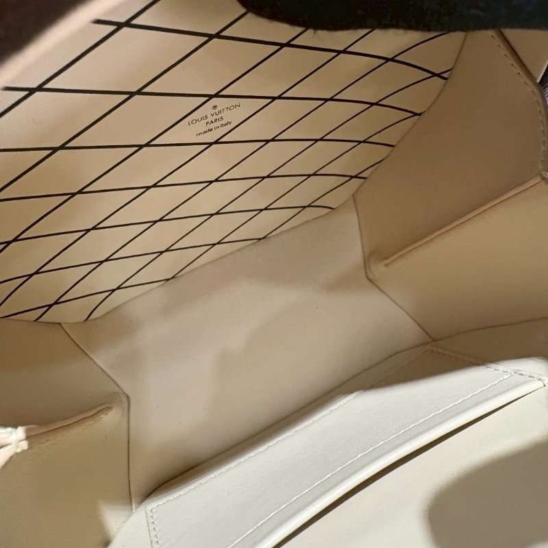 Louis Vuitton Petite Boite Chapeau 硬餅包晶片款-9