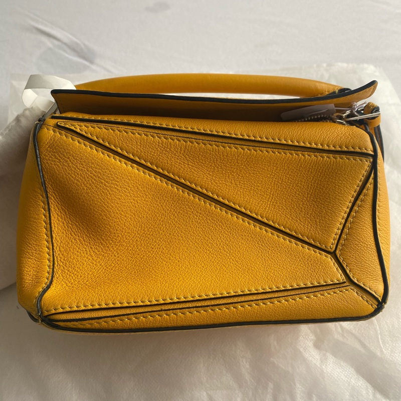 LOEWE 羅意威 Puzzle 迷你拼圖包｜明黃色 小牛皮-9