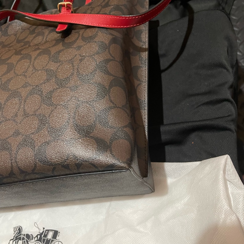 Coach Tote老花皮革托特包-29