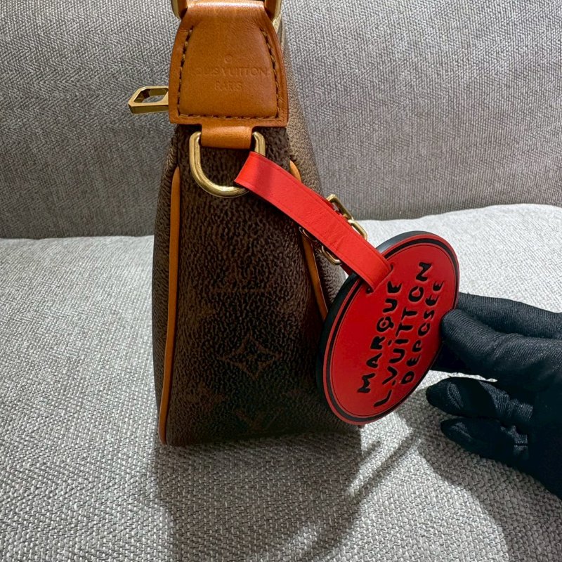 Louis Vuitton Pochette Accessoire XL 仿舊牛皮斜挎包晶片款-2