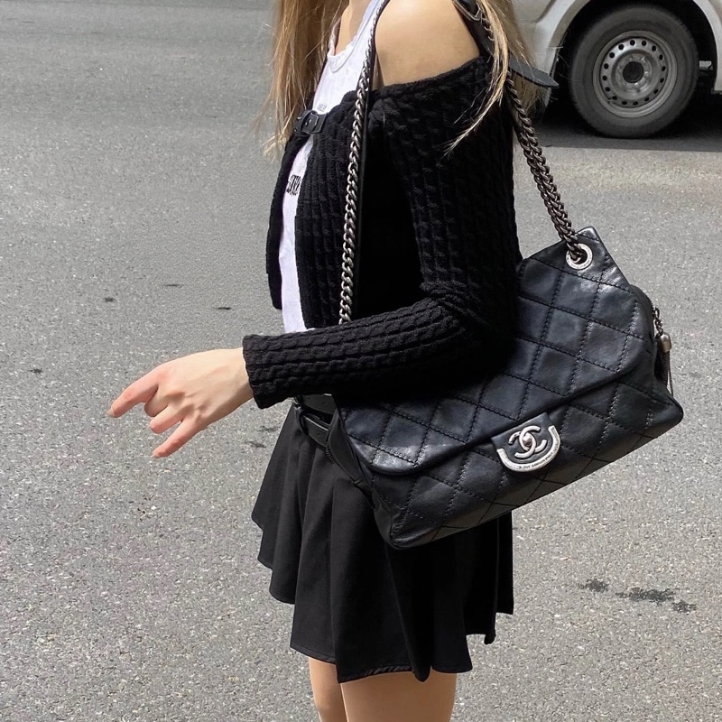 Chanel 愛丁堡流蘇鏈條包|黑銀配色太有氣場🖤-2