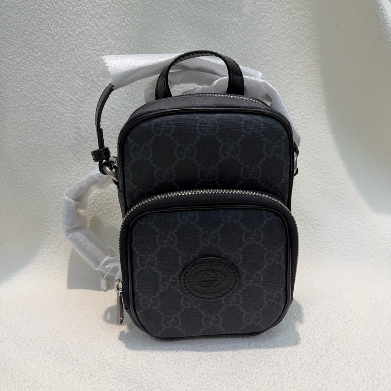 GUCCI 黑色 GG Supreme 迷你帆布斜背包 XC522-5