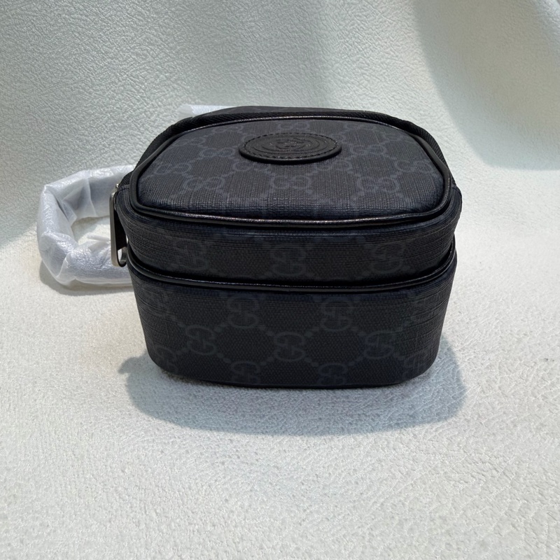 GUCCI 黑色 GG Supreme 迷你帆布斜背包 XC522-7