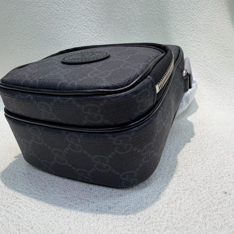 GUCCI 黑色 GG Supreme 迷你帆布斜背包 XC522-8