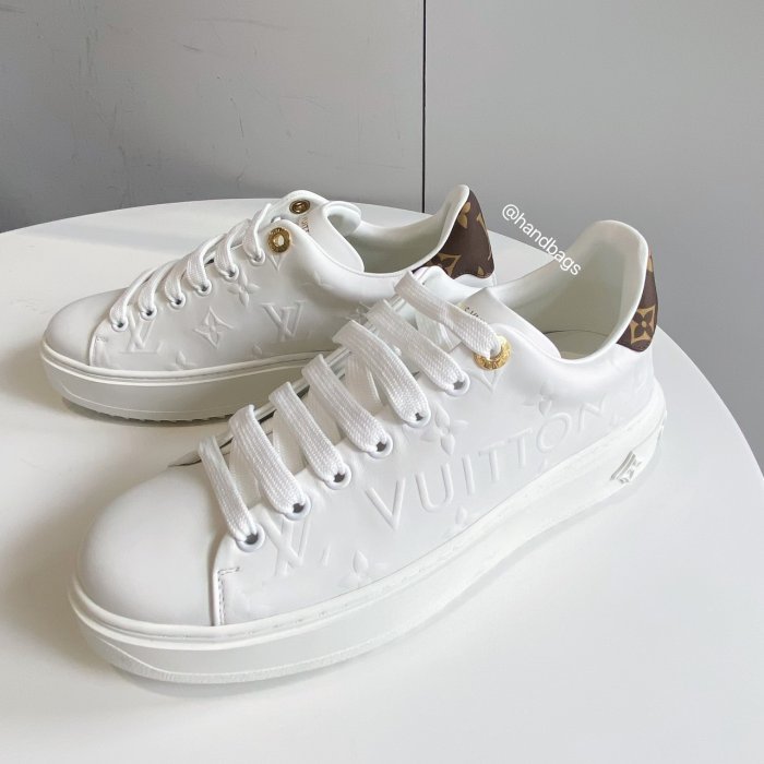 全新 現貨 LV TIME OUT Monogram 浮雕 印花 球鞋 板鞋 38號 小白鞋 1A9HC0-0