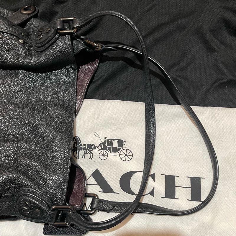 Coach Tote黑色鉚釘三層托特包-36