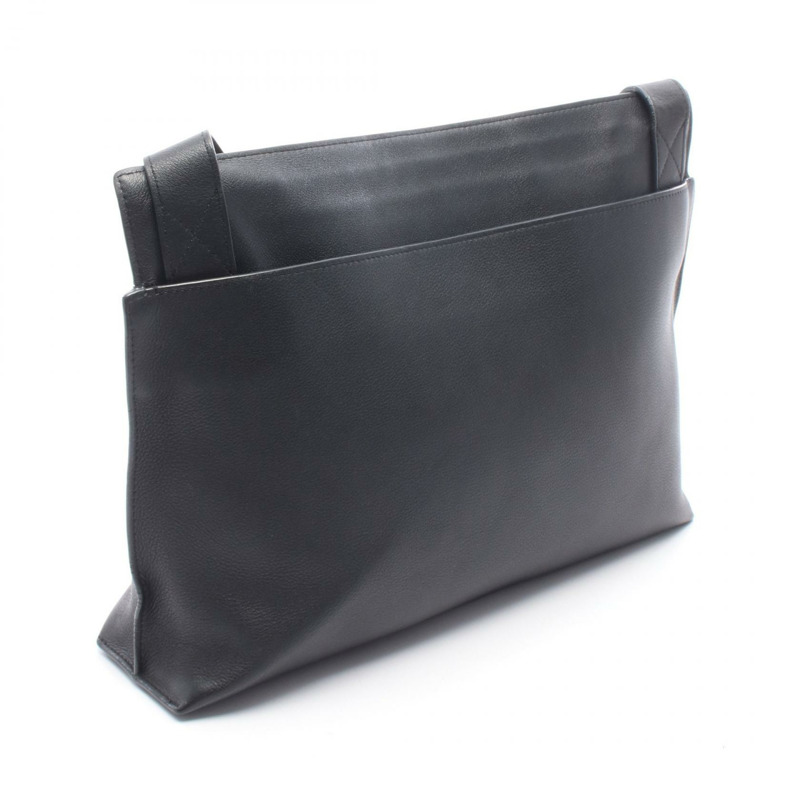 LOEWE T MESSENGER 斜背單肩包,黑色真皮,二手,男女通用-1