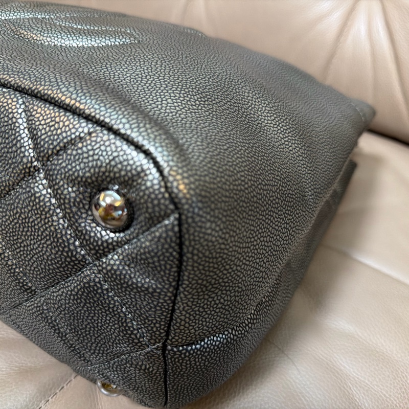 CHANEL 銀扣鏈袋肩背包 Chain Shoulder Bag-11