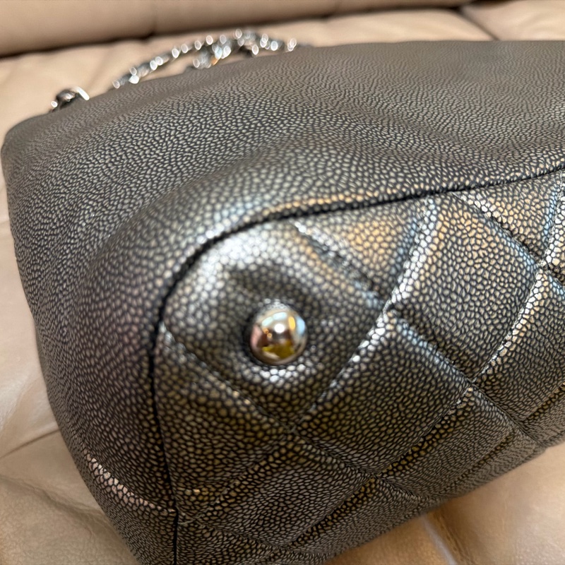 CHANEL 銀扣鏈袋肩背包 Chain Shoulder Bag-12