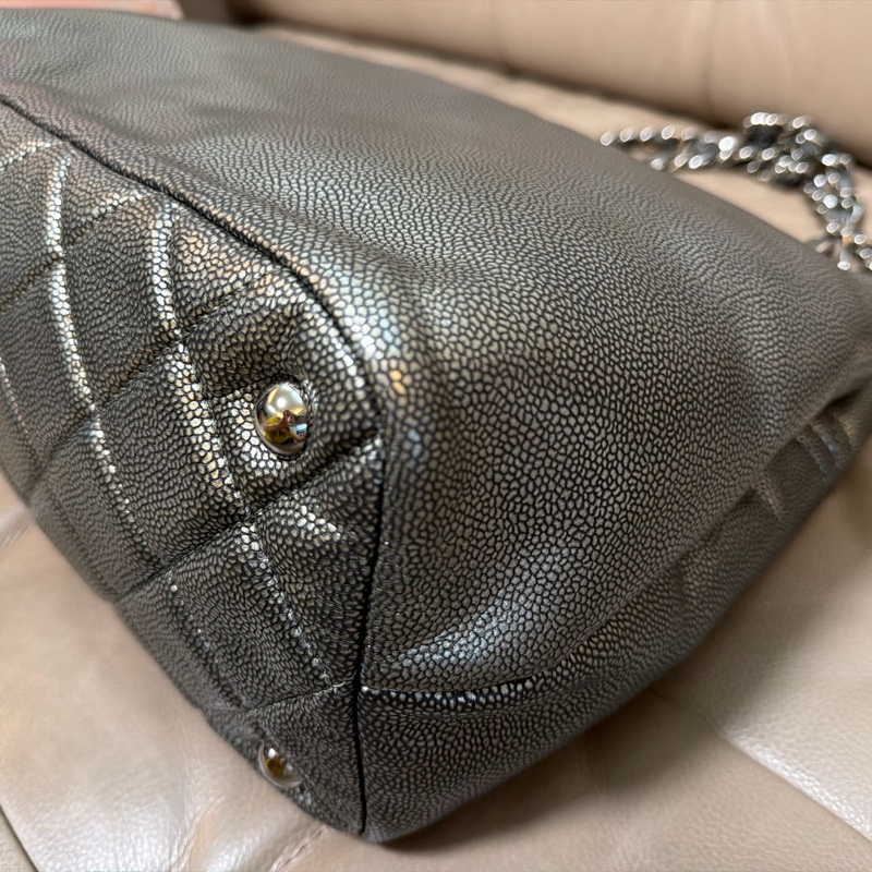 CHANEL 銀扣鏈袋肩背包 Chain Shoulder Bag-13