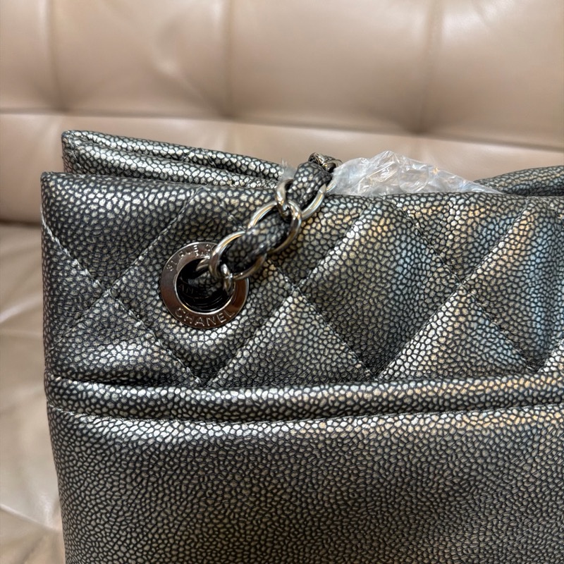 CHANEL 銀扣鏈袋肩背包 Chain Shoulder Bag-14