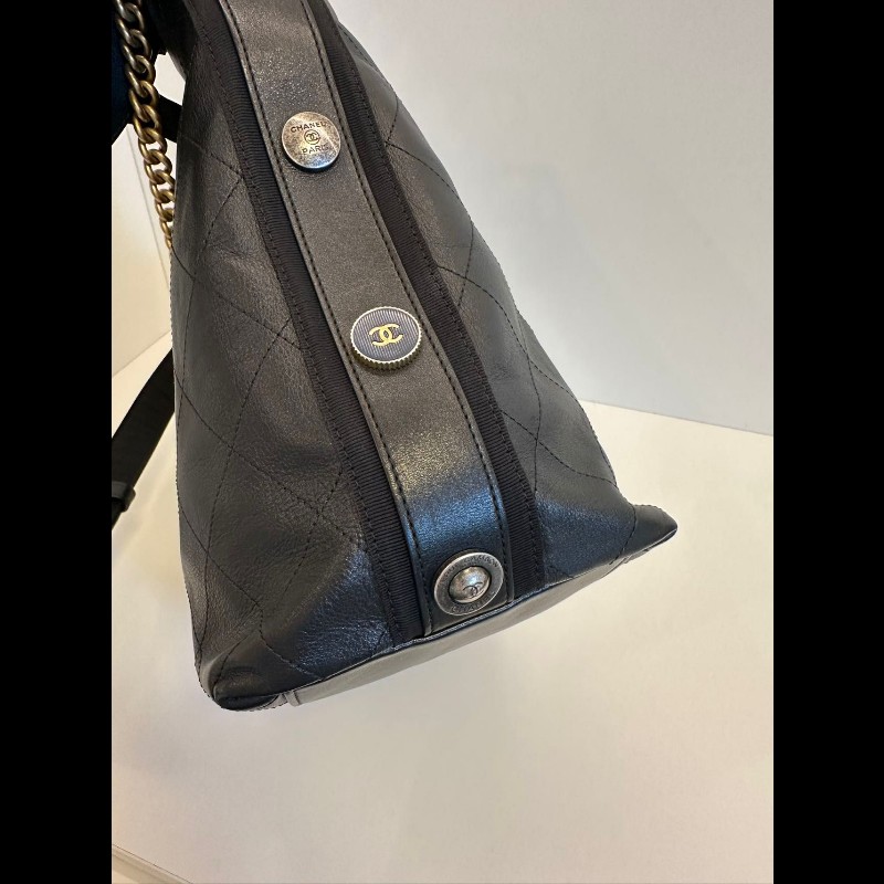 Chanel Hobo 黑金-6