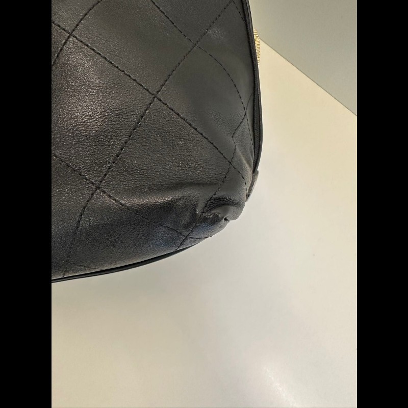 Chanel Hobo 黑金-12