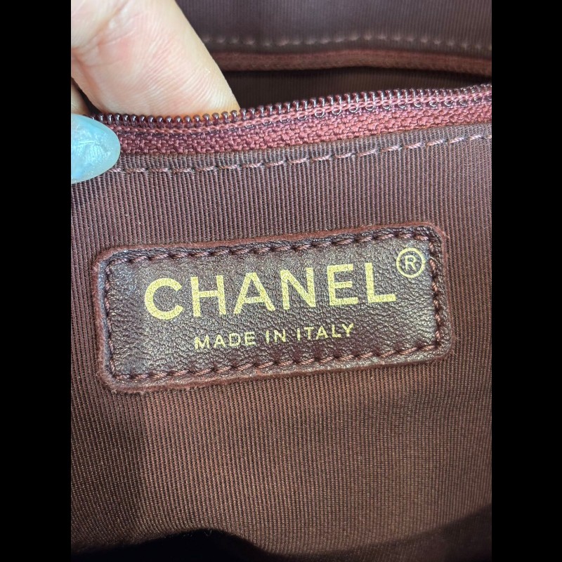 Chanel Hobo 黑金-19