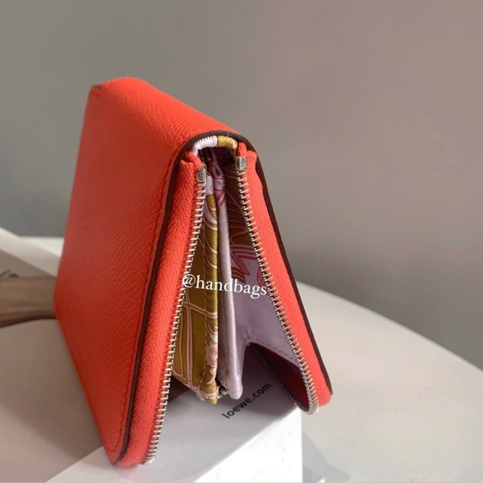 全新 現貨 HERMES Silk'in 火焰橘 6卡 粉色 內裏 絲巾 零錢 短夾-2