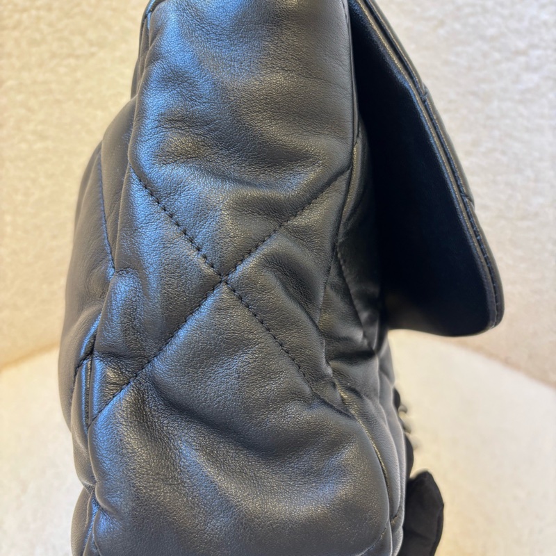 CHANEL香奈兒 19Bag 晶片菱格紋鏈條手柄 小羊皮 口蓋包手提斜挎單肩包 中號 女款 黑色長30cm 寬10cm 高20cm-3