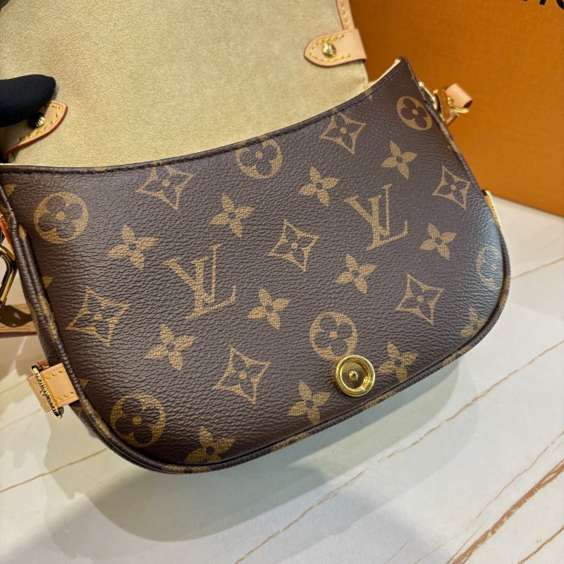 *SHIHNA名牌精品* LV M46740 Saumur BB 經典Monogram帆布馬鞍包-6