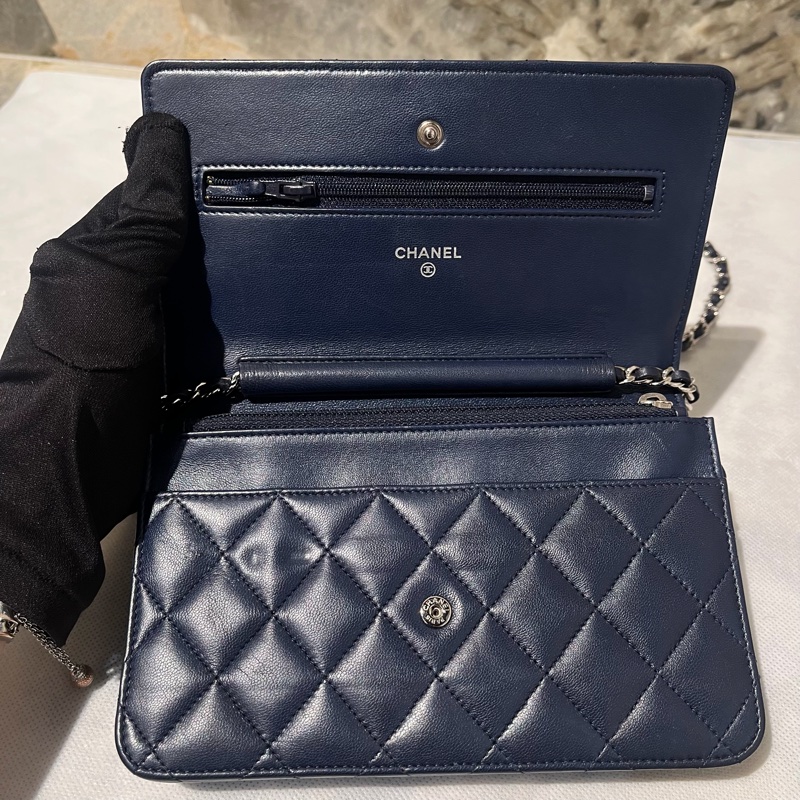 Chanel黑銀羊皮coco Woc-7