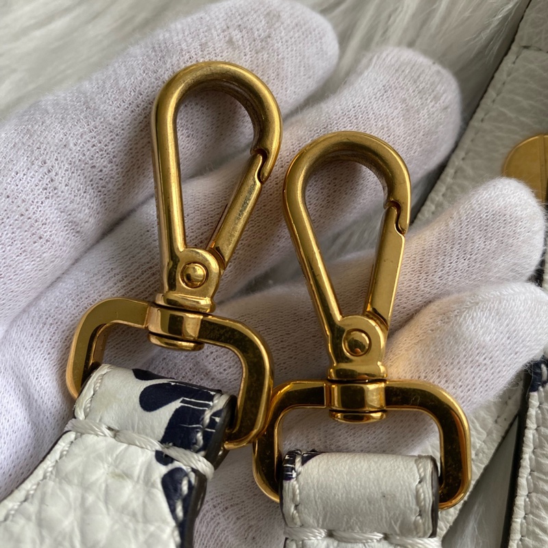 Fendi x Fila 聯名水桶包 限量款極難入手 實用性滿分-4