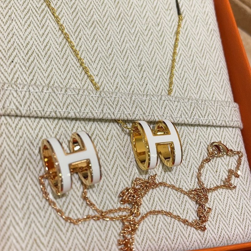 全新 現貨 HERMES POP H 橢圓 白色 琺瑯 玫瑰金鏈 項鍊-2