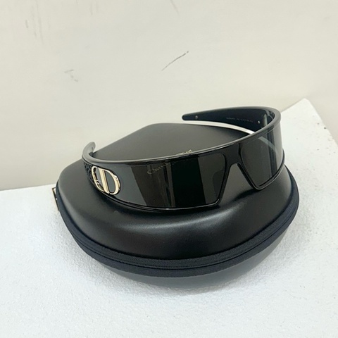 全新DIOR  VeryDior M1U太陽眼鏡 女款 黑色